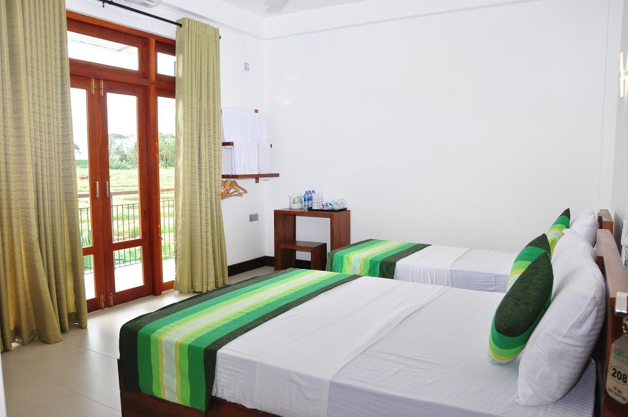Green View Resort - Anuradhapura Kültér fotó