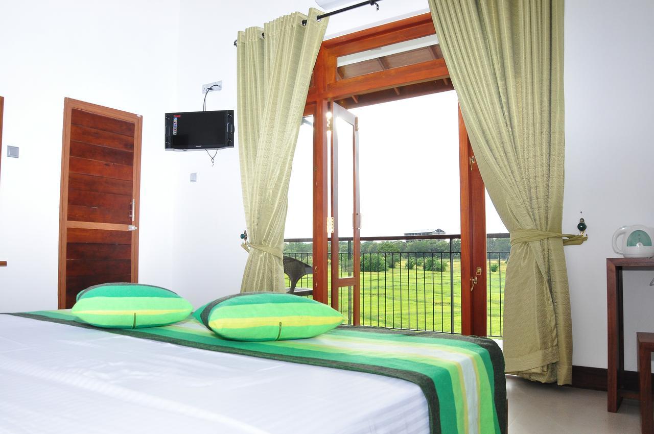 Green View Resort - Anuradhapura Kültér fotó