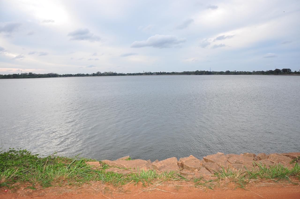 Green View Resort - Anuradhapura Kültér fotó